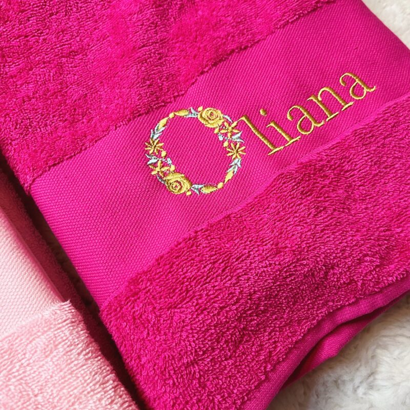 Broderie serviette Angoulême Charente