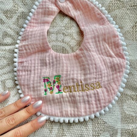 Broderie bavoir Angoulême Charente